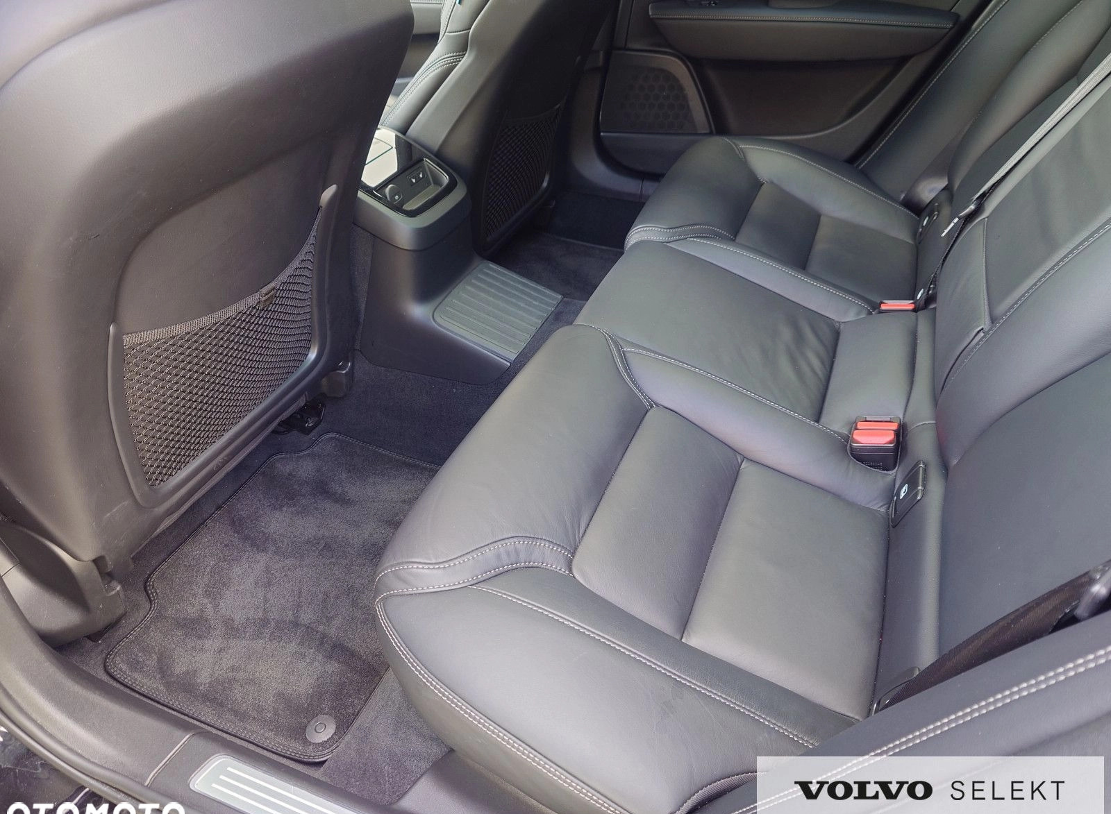 Volvo V90 cena 212900 przebieg: 30930, rok produkcji 2021 z Gorlice małe 781